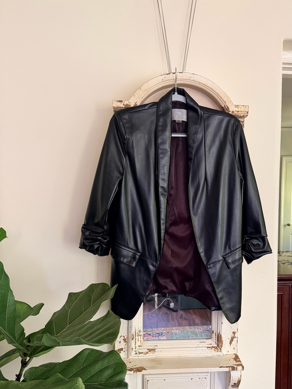 Tart Collections Black Vegan Leather Blazer Size Small - Picture 5 of 6